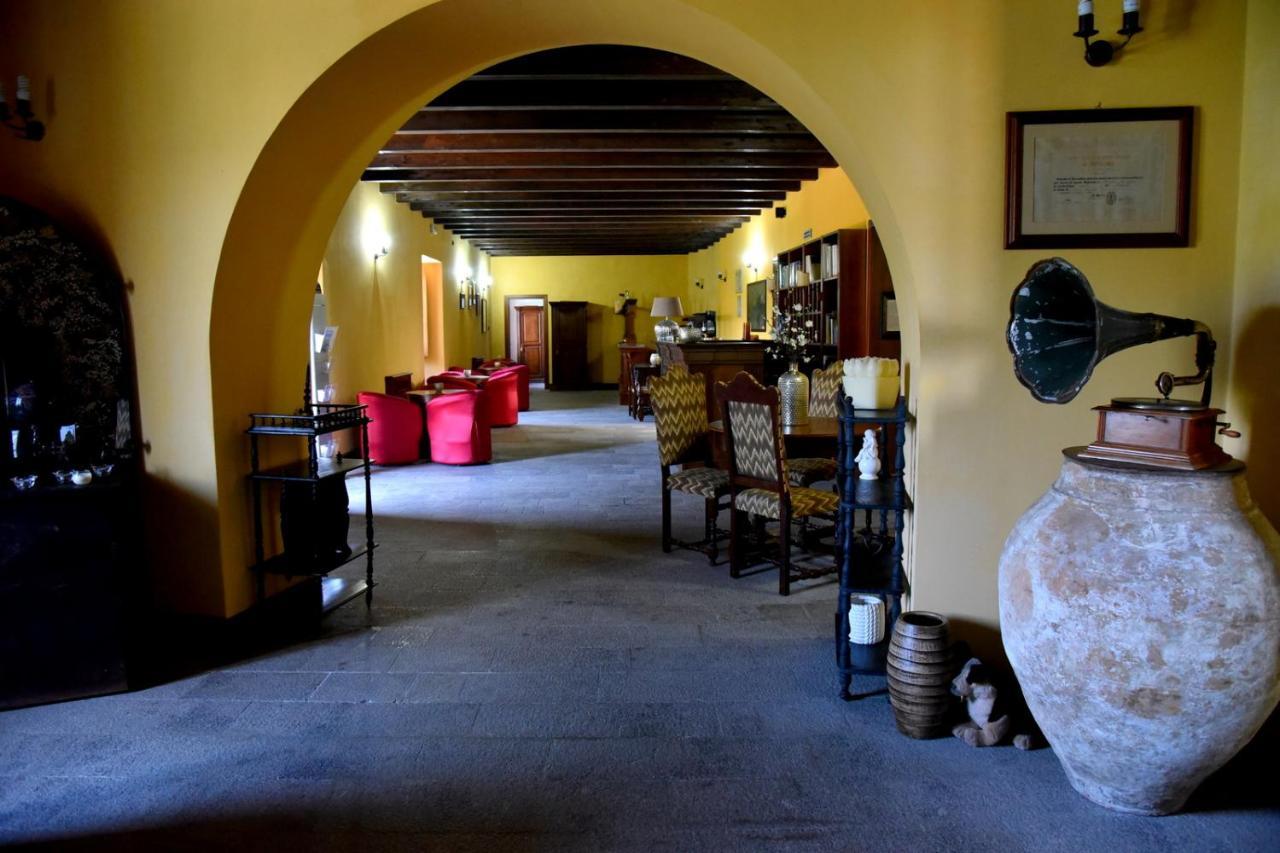Il Castello Dei Principi Sanseverino Viggianello Εξωτερικό φωτογραφία